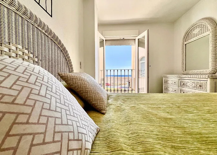 De Lujo Con Piscina Y Vistas Al Mar En Τορεβιέχα