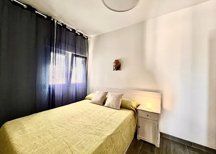 Διαμέρισμα De Lujo Con Piscina Y Vistas Al Mar En