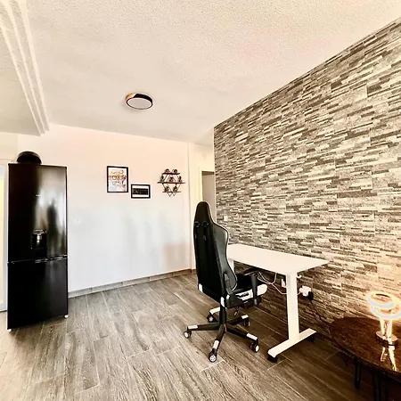 De Lujo Con Piscina Y Vistas Al Mar En Апартаменты