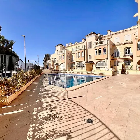 Апартаменты De Lujo Con Piscina Y Vistas Al Mar En *