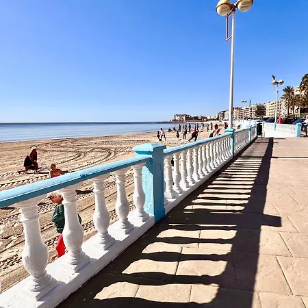 De Lujo Con Piscina Y Vistas Al Mar En * Торевьиа